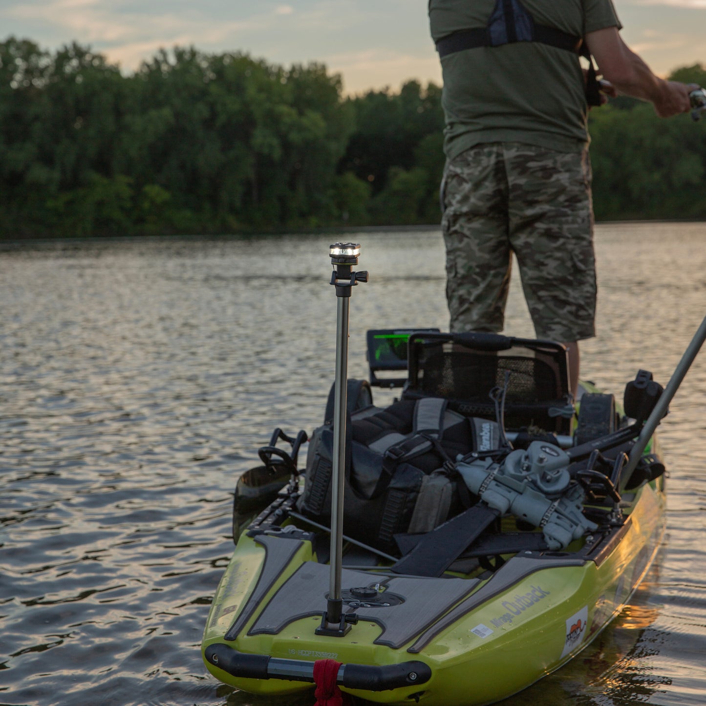 Rotatable Marine Extender Pole Mount